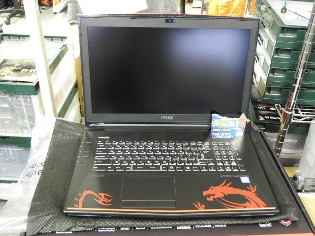 56万日元的微星游戏本就得这么装：GTX 980显卡，RAID 0硬盘 