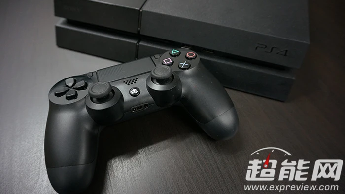 为PS VR而生，索尼或将推新款PS4游戏主机 