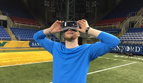 三星Oculus合作新进展 Gear VR用户突破100万