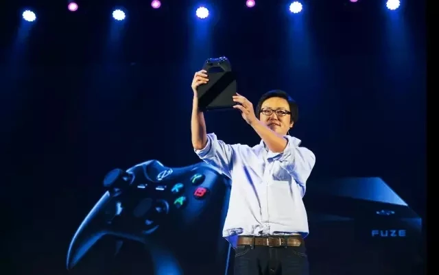 拿起“战斧”的CEO王峰成了“没谈过恋爱的小姑娘”