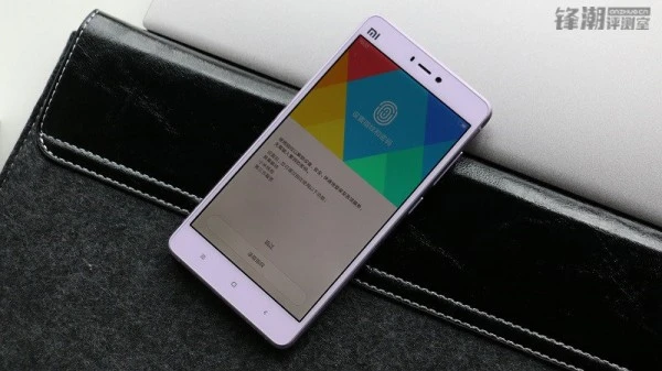 小米5的伴生花：小米4S淡紫版本开箱图赏