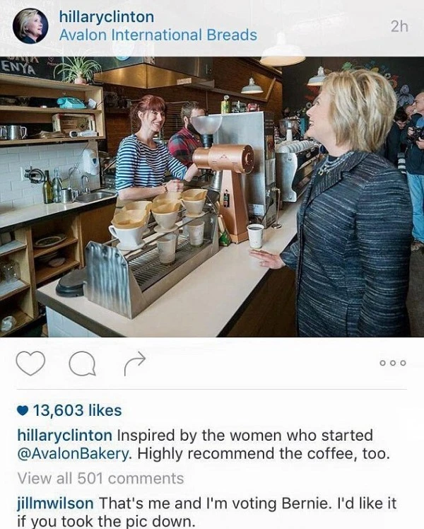 希拉里晒咖啡店合影 店员:请删掉 我选桑德斯