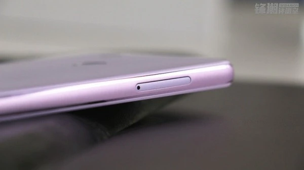 小米5的伴生花：小米4S淡紫版本开箱图赏