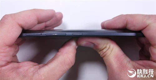 掰弯大神残酷虐机HTC 10：这次真服了