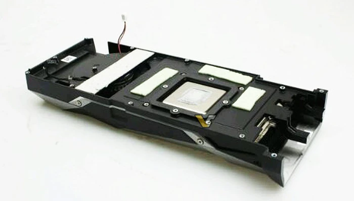 看了之后还有信仰吗?NVIDIA GeForce 1080显卡拆解图