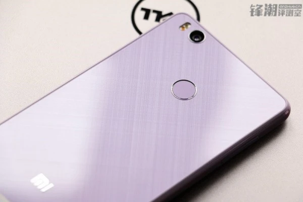 小米5的伴生花：小米4S淡紫版本开箱图赏