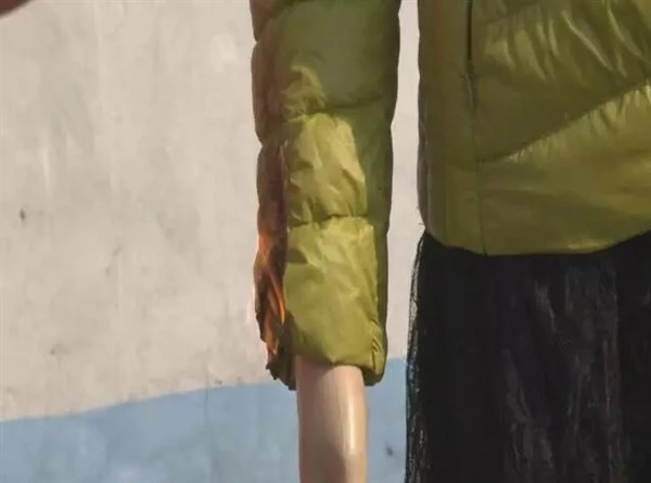 SNH48美女唐安琪烧伤 实测：打火机真的能引燃全身吗？