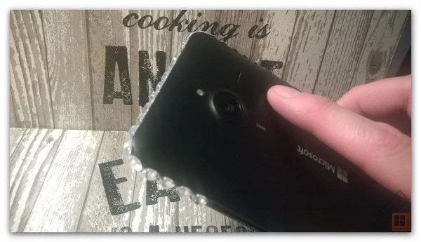 自己动手丰衣足食：民间高手打造镶钻Lumia 640 XL