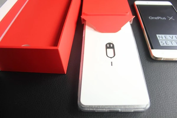 [多图]轻旗舰 氢体验：一加手机OnePlus X开箱上手