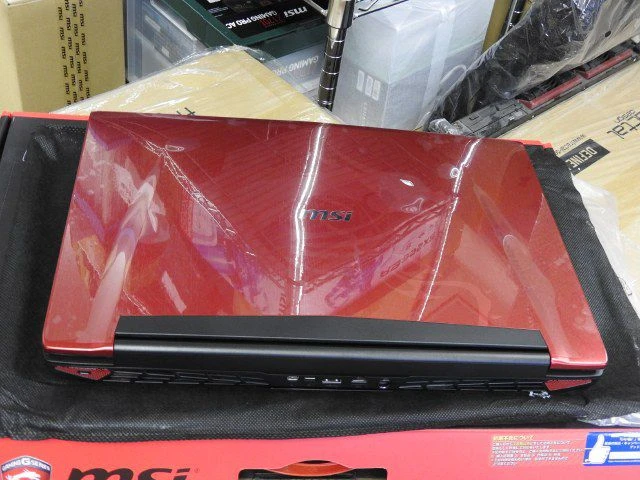 56万日元的微星游戏本就得这么装：GTX 980显卡，RAID 0硬盘 