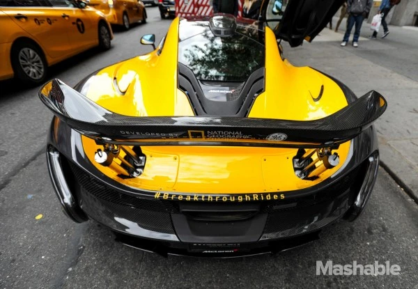 最拉风出租纽约亮相 迈凯轮P1加入Uber车队