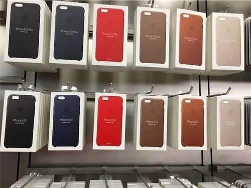 苹果为iPhone6s推出RED特别版皮革保护壳