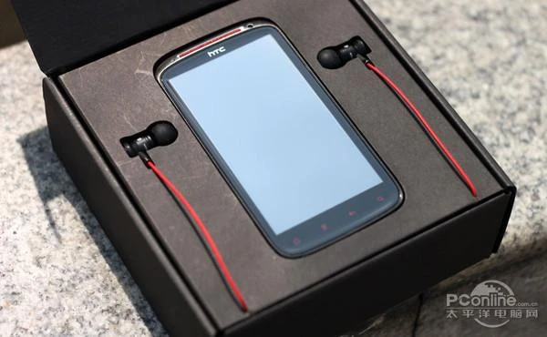 HTC Desire 830重现多下巴:说不出的苦