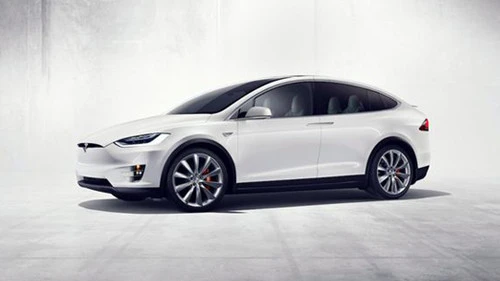 无人驾驶竞争白热化:谷歌挖走特斯拉工程师