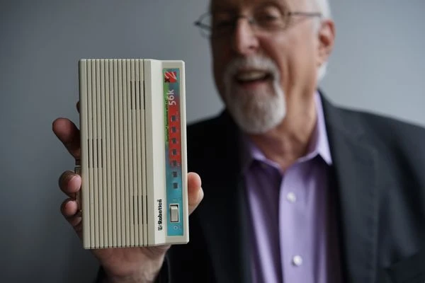 [音/视频]莫博士访谈：他收藏了哪些曾改变了IT行业的产品？