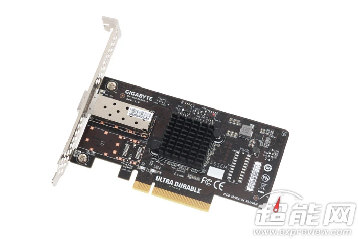 千兆网络不够用？来块技嘉万兆网卡吧