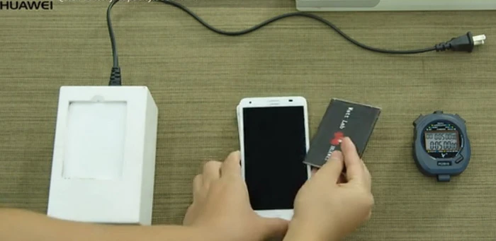 华为公布10倍速充电黑科技：充电5分钟，通话10小时 