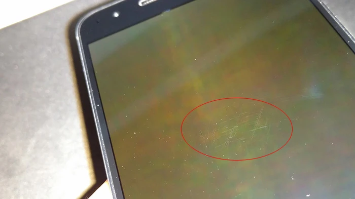 Nexus 6P玻璃自动碎裂,谷歌:都是华为的锅