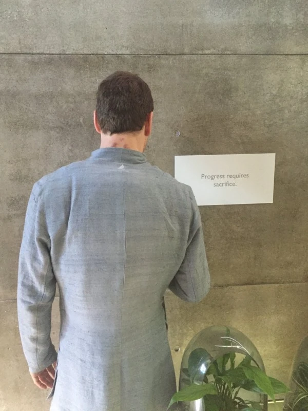 《刺客信条》电影新照曝光 圣殿武器细节精美