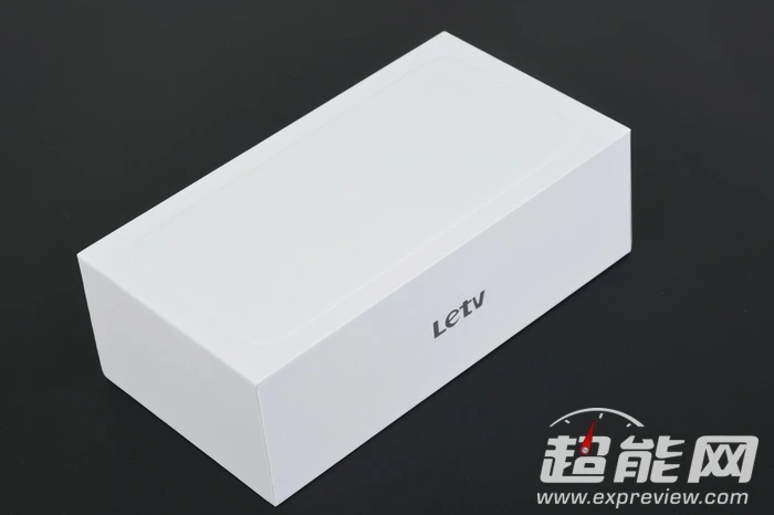 上秒苹果下秒友商,乐视超级手机1S开箱