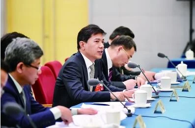 李彦宏“无人驾驶立法”提案的可行性与必要性 