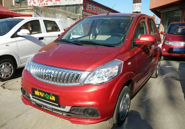 小米起诉“雷军电动车”侵权 索赔50万元