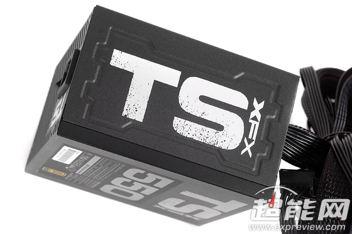 原厂优秀品质，XFX TS 550金牌电源评测 