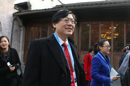 杨元庆：联想新饭碗是个人业务和云业务