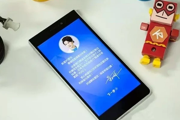 董明珠：格力手机卖5000万台只是一个理想