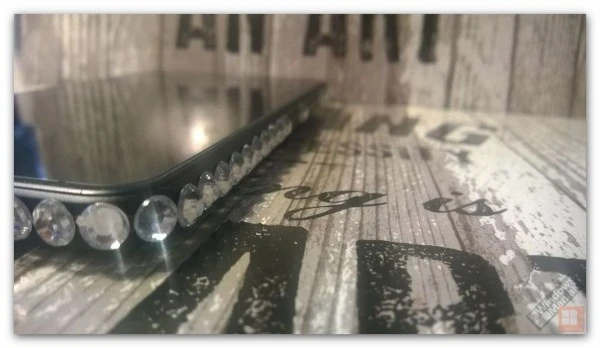 自己动手丰衣足食：民间高手打造镶钻Lumia 640 XL