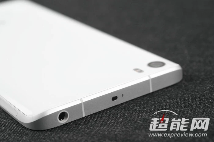 很美狠快能否打动我们？编辑谈小米手机5上手体验 