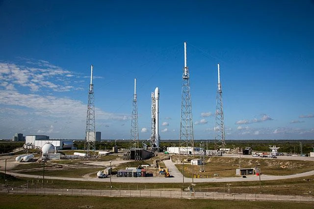 屡败屡战 SpaceX第四次海上回收火箭仍失败