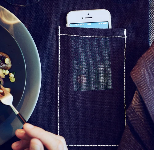 宜家黑科技:好好吃火锅,别玩手机啦!