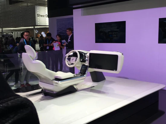 沃尔沃推多款自动驾驶汽车和交互系统