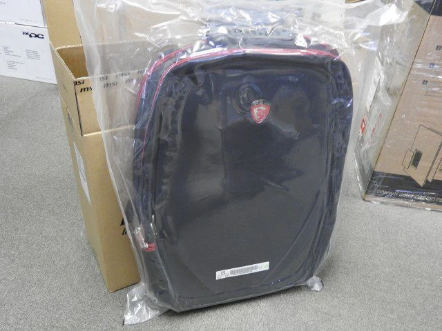 56万日元的微星游戏本就得这么装：GTX 980显卡，RAID 0硬盘 