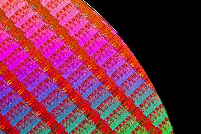 超能课堂(42)：冰与火之歌，Intel、AMD工艺升级路线图