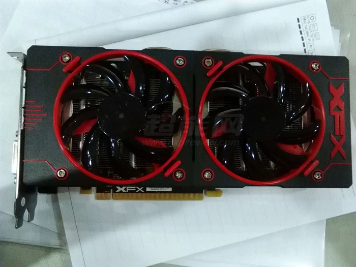 居然是完整版R9 285核心,AMD R9 380X具体规格曝光