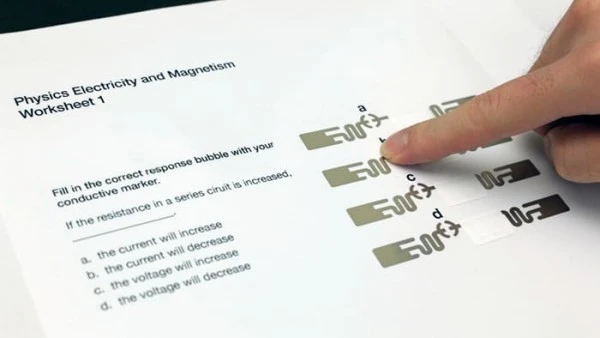 [视频]PaperID：加入RFID标签将纸变得智能化