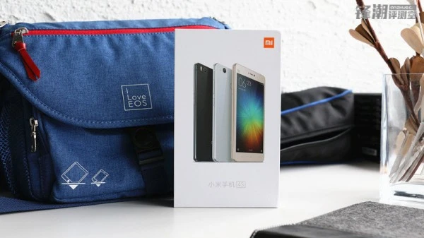 小米5的伴生花:小米4S淡紫版本开箱图赏