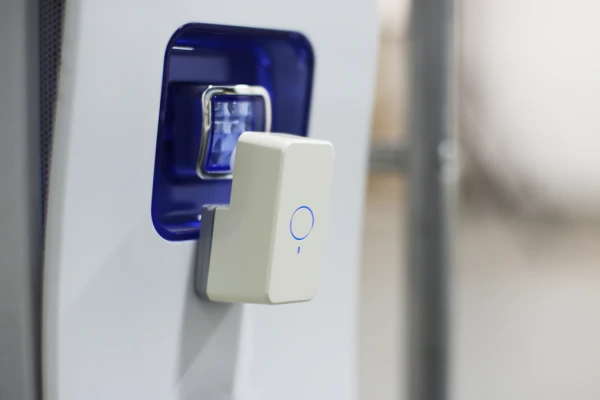 [视频]一键掌控所有按钮的Microbot Push 推进传统家电自动化