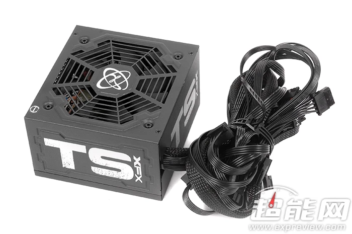 原厂优秀品质，XFX TS 550金牌电源评测 