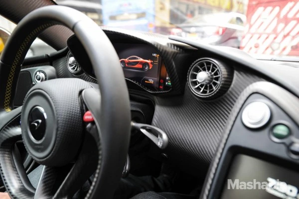 最拉风出租纽约亮相 迈凯轮P1加入Uber车队