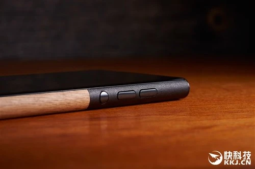 多彩后壳！日本Win10新机亮相：骁龙617