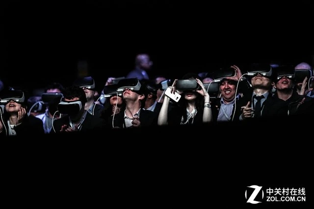 Oculus每月活跃虚拟现实用户突破100万人