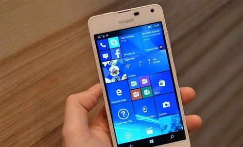 Win10美机!Lumia的绝唱650来了