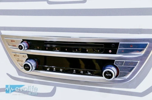 炫酷到极致：宝马带你玩转未来科技