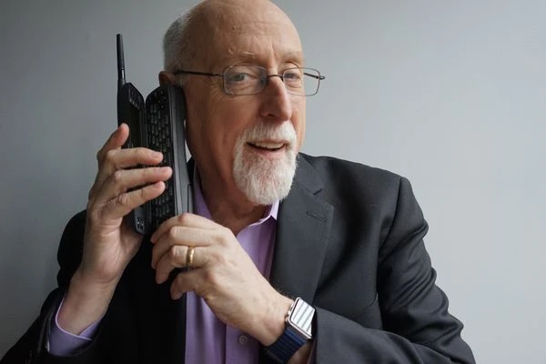 [音/视频]莫博士访谈：他收藏了哪些曾改变了IT行业的产品？