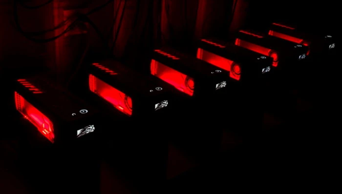 世界最佳VR显卡？AMD Fury X2拷机测试成功，即将发布 