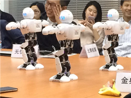 VR应用到房地产领域:房产商认为难以替代实体样板房