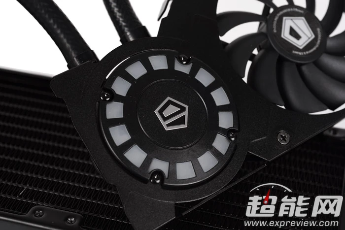 一次满足你两个愿望，ID-Cooling Hunter Duet一体式水冷评测 